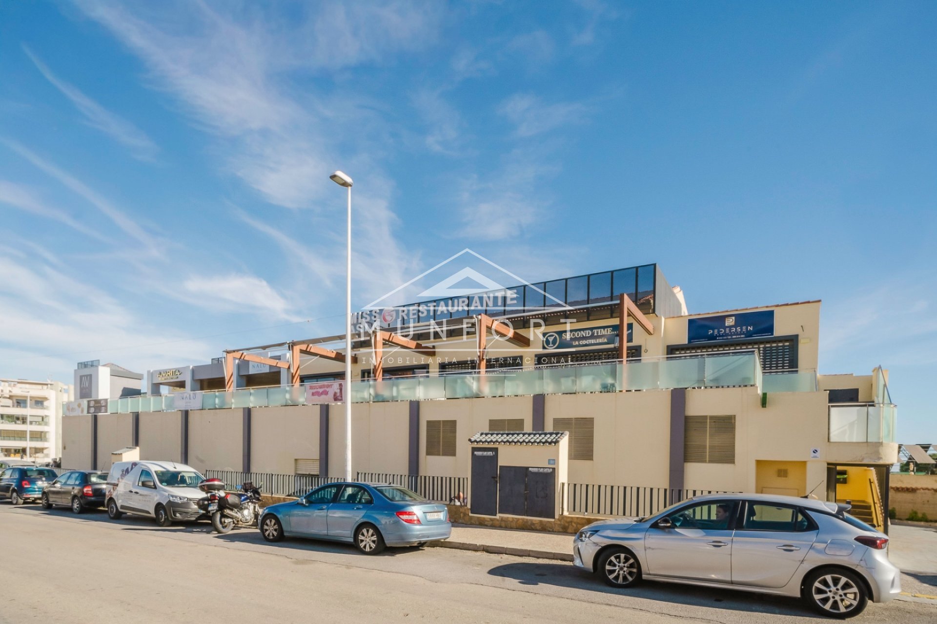 Resale - Bungalows -
Orihuela Costa - Los Dolses
