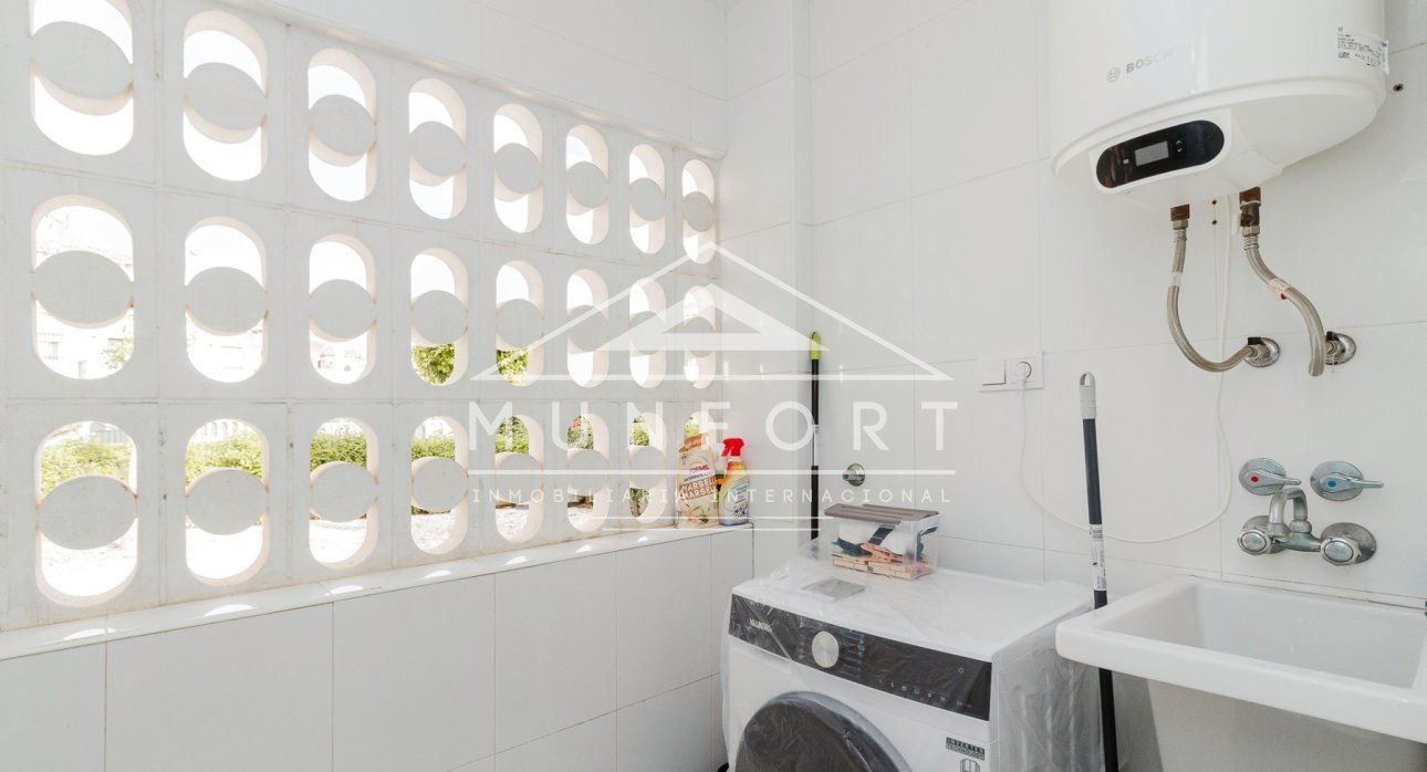 Resale - Bungalows -
Orihuela Costa - ZENIAMAR