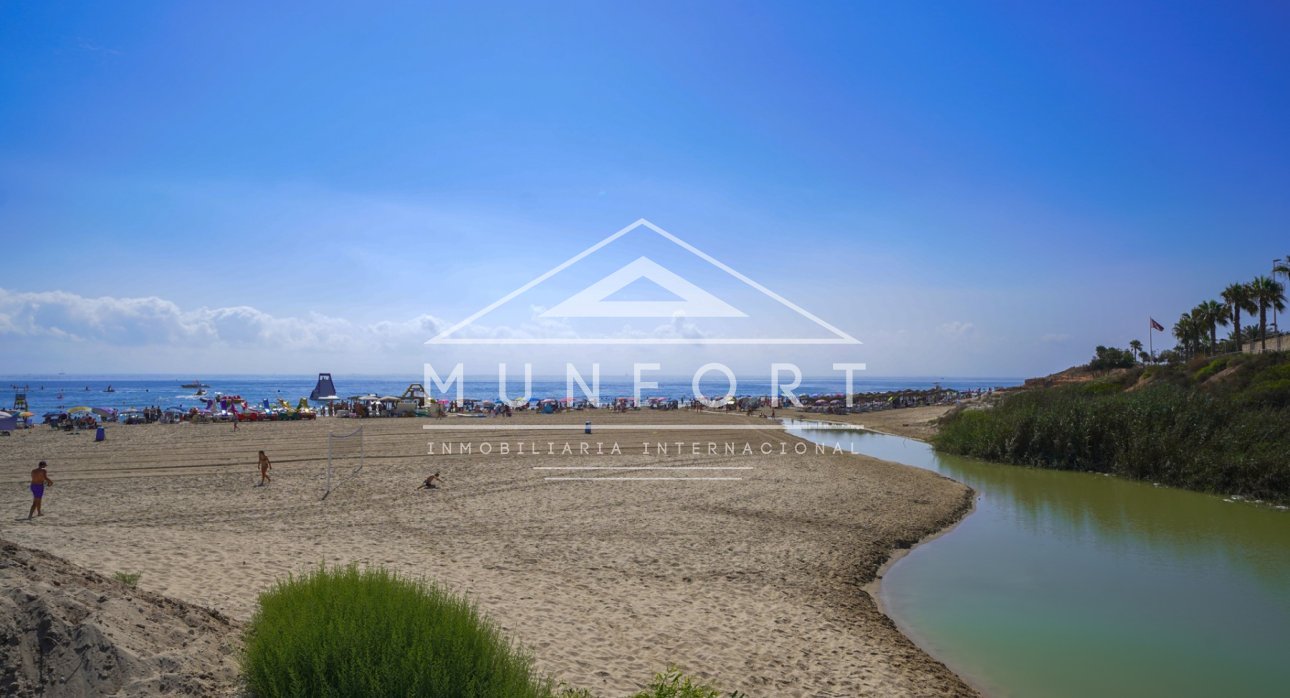 Resale - Bungalows -
Pilar de la Horadada - Mil Palmeras