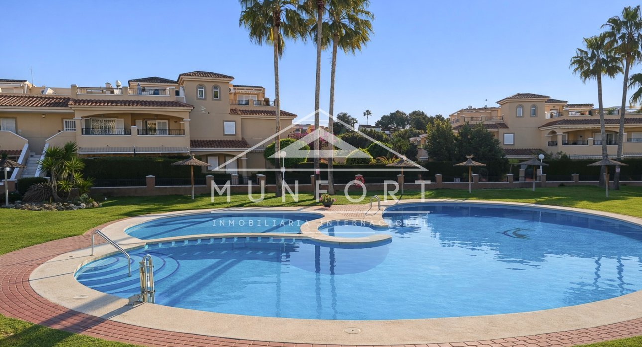 Resale - Bungalows -
Pilar de la Horadada - Mil Palmeras