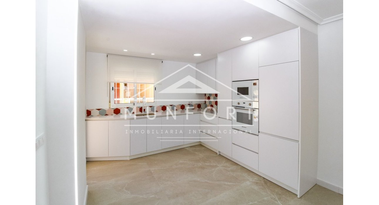 Resale - Bungalows -
Pilar de la Horadada - Torre de la Horadada