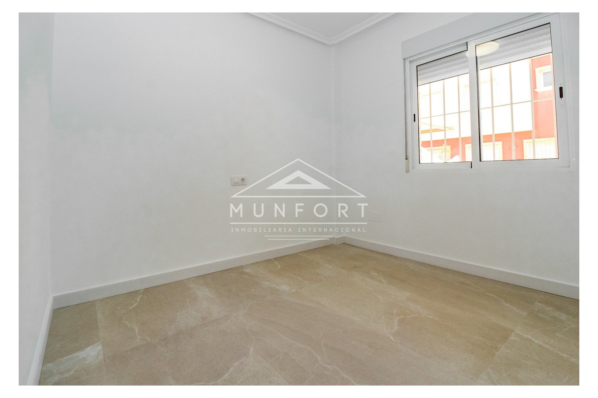 Resale - Bungalows -
Pilar de la Horadada - Torre de la Horadada