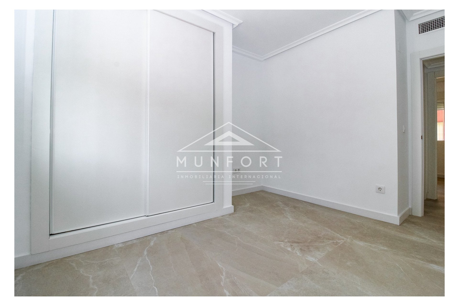 Resale - Bungalows -
Pilar de la Horadada - Torre de la Horadada