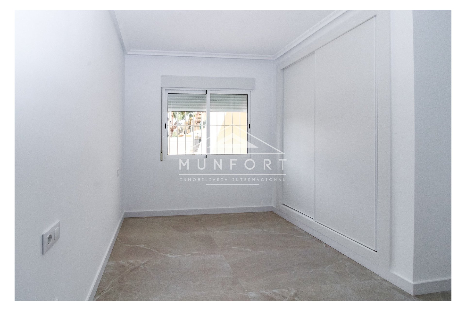 Resale - Bungalows -
Pilar de la Horadada - Torre de la Horadada