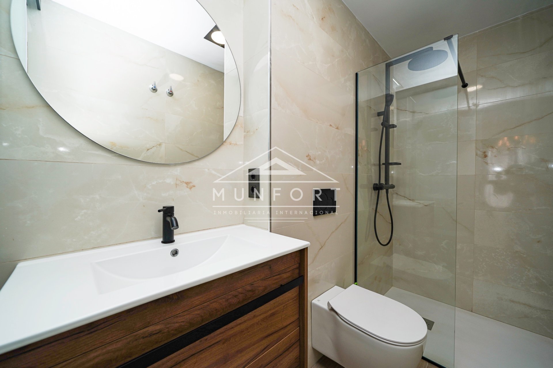 Resale - Bungalows -
Pilar de la Horadada