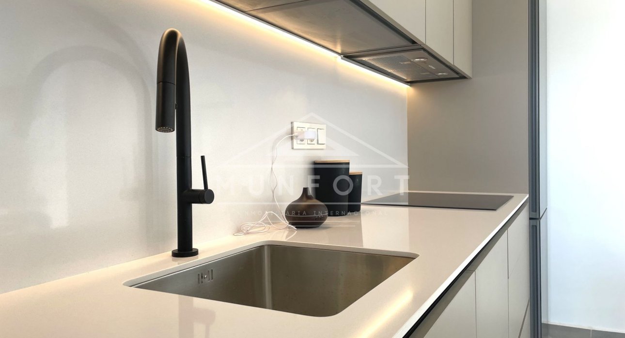 Resale - Bungalows -
Pilar de la Horadada