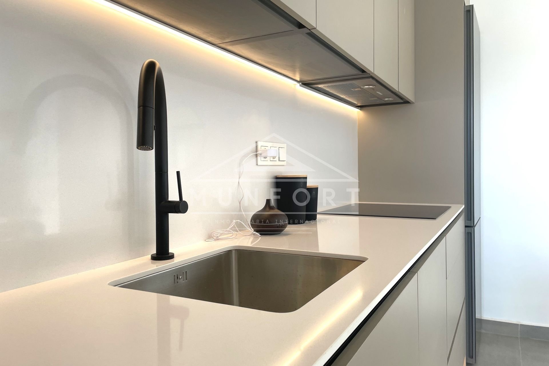 Resale - Bungalows -
Pilar de la Horadada