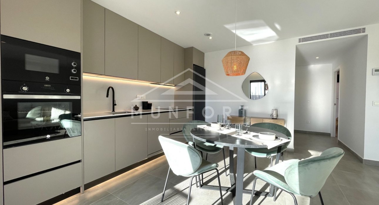 Resale - Bungalows -
Pilar de la Horadada