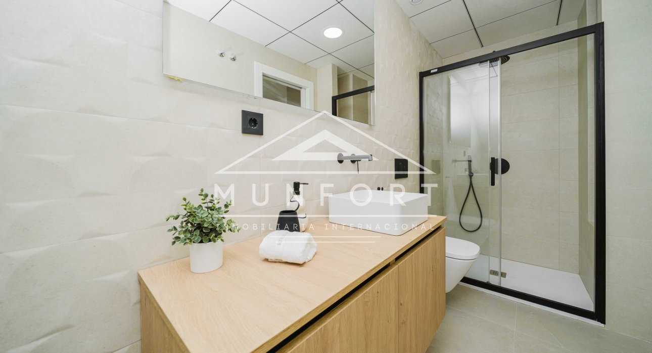 Resale - Bungalows -
Pilar de la Horadada