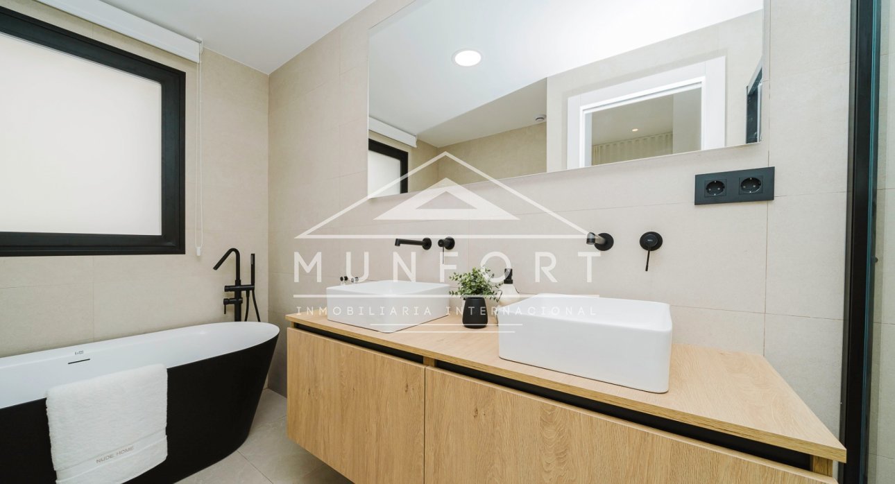 Resale - Bungalows -
Pilar de la Horadada