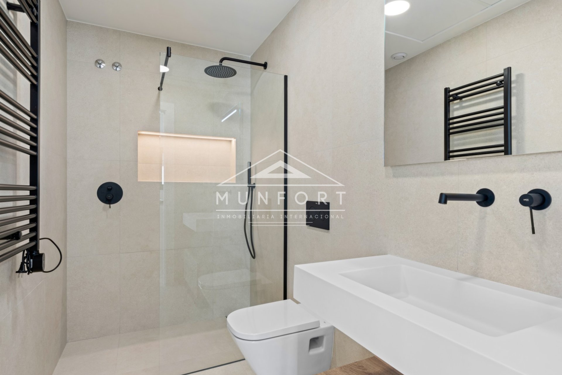 Resale - Bungalows -
Pilar de la Horadada