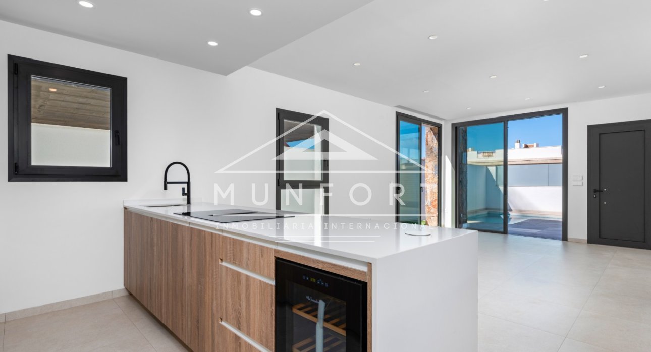 Resale - Bungalows -
Pilar de la Horadada