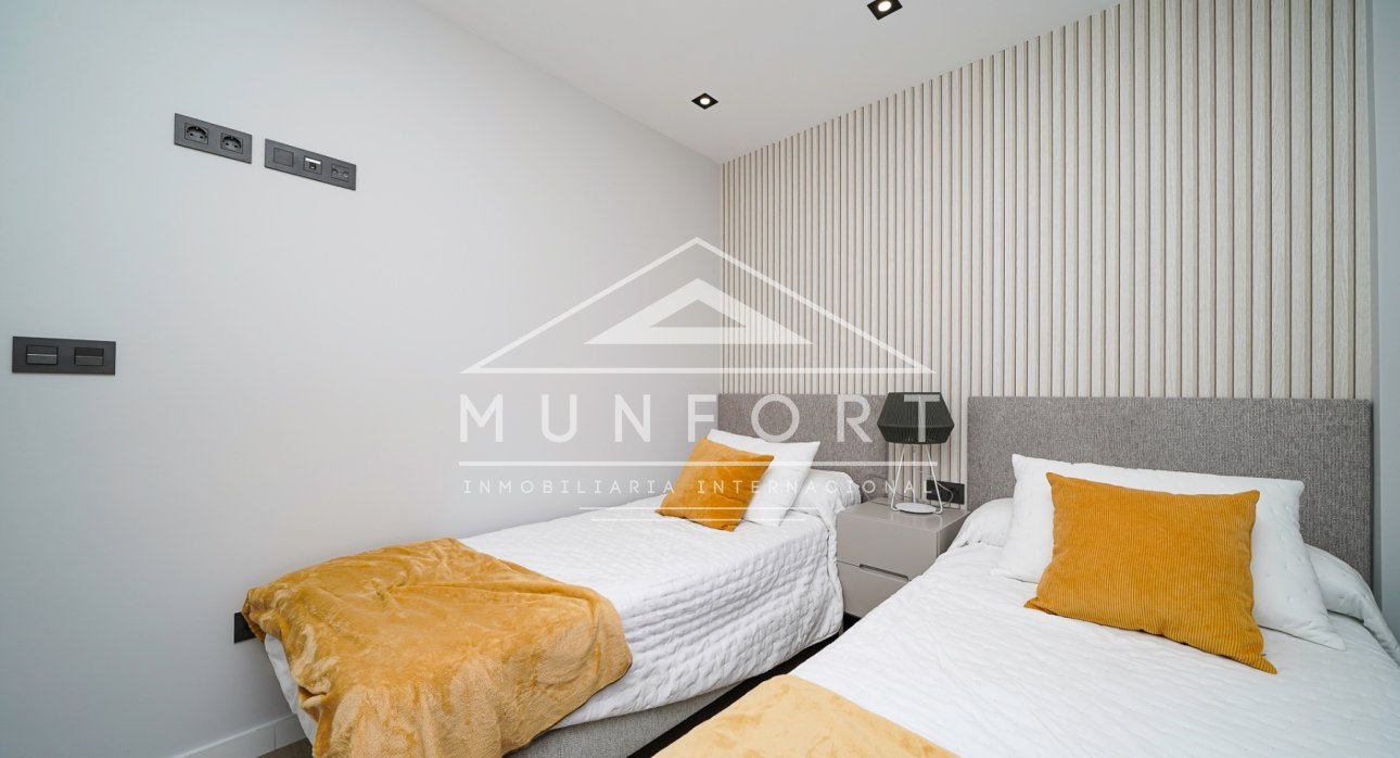 Resale - Bungalows -
Pilar de la Horadada