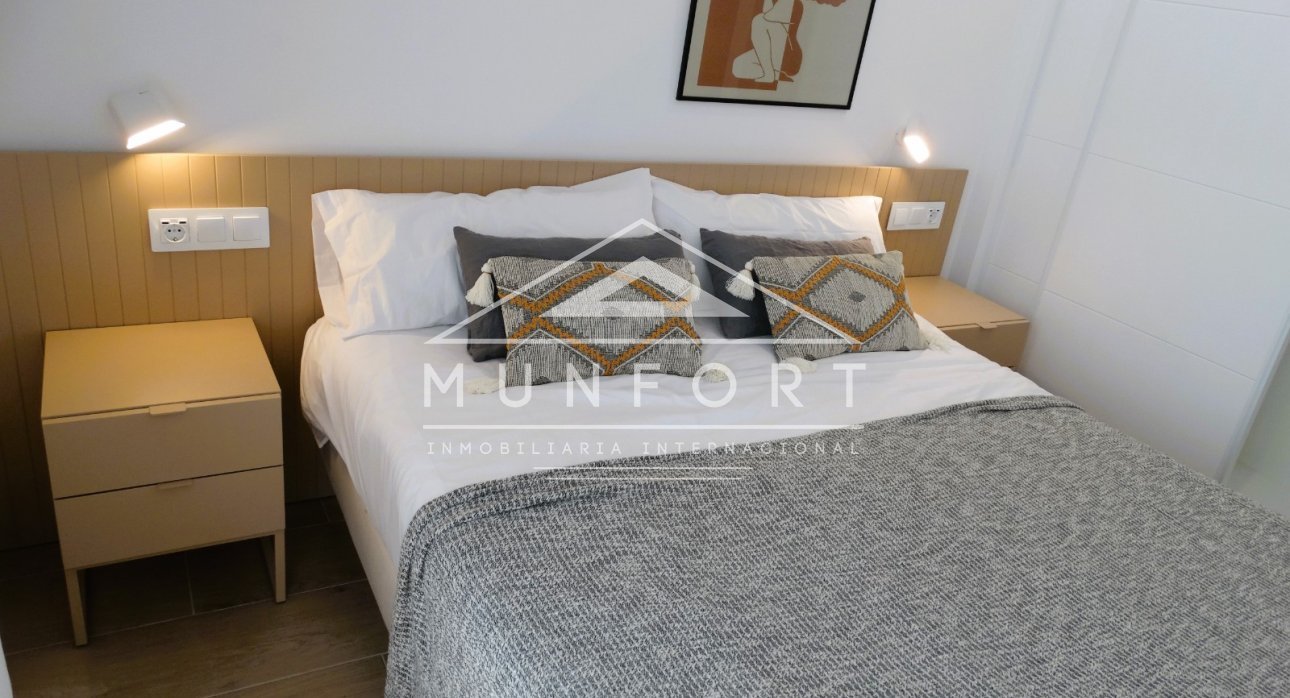 Resale - Bungalows -
Pilar de la Horadada