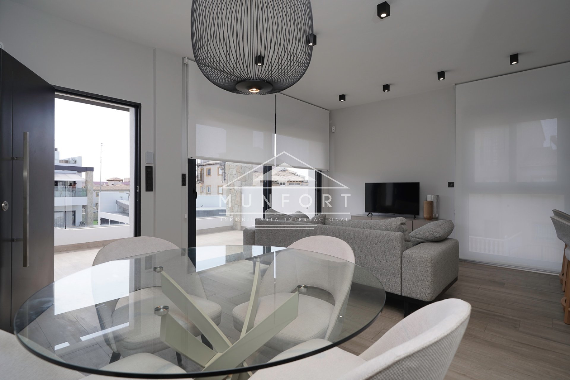 Resale - Bungalows -
Pilar de la Horadada