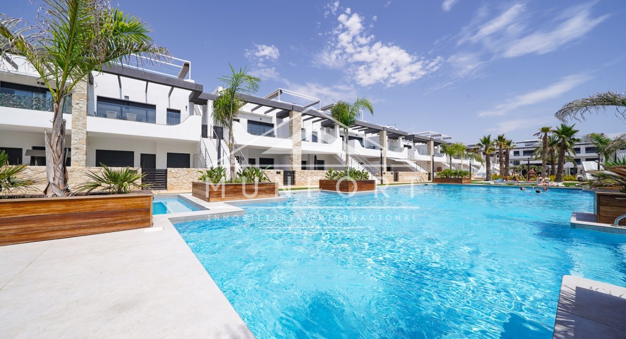 Resale - Bungalows -
Pilar de la Horadada