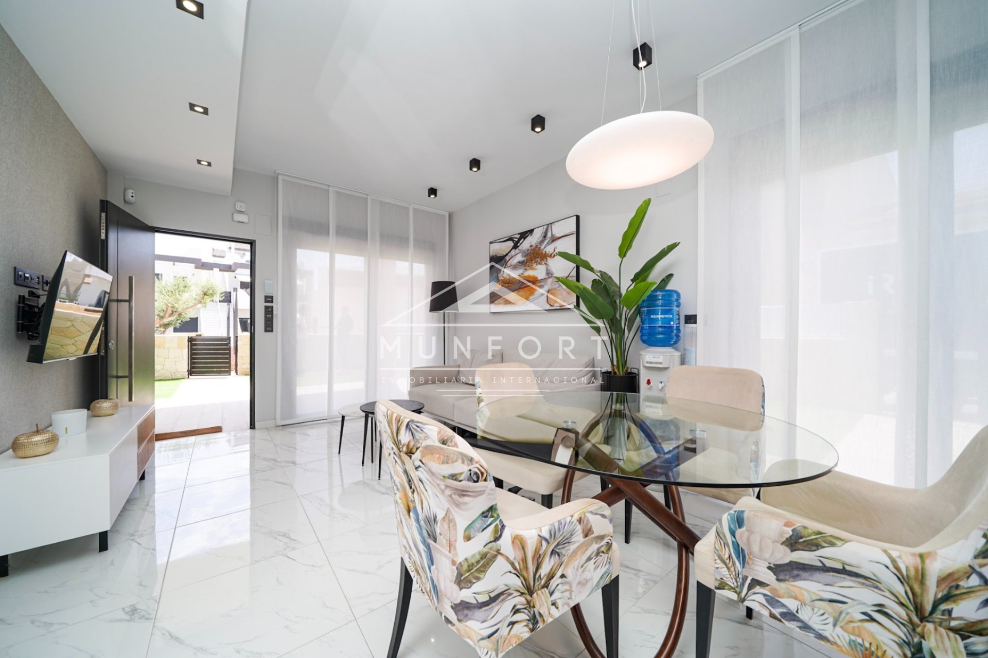 Resale - Bungalows -
Pilar de la Horadada