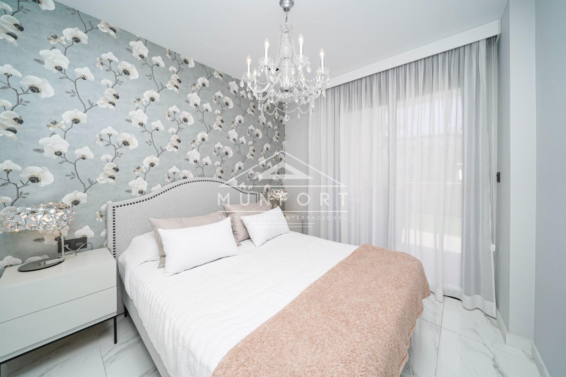 Resale - Bungalows -
Pilar de la Horadada