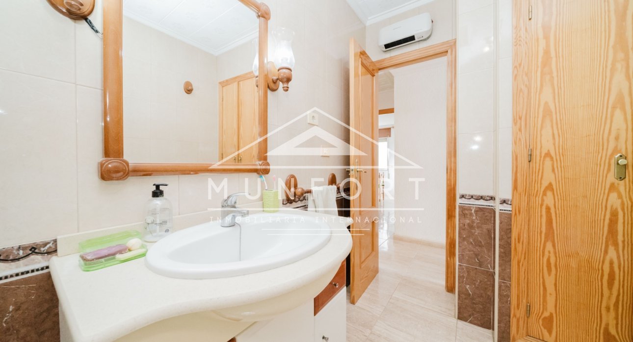 Resale - Bungalows -
Pilar de la Horadada