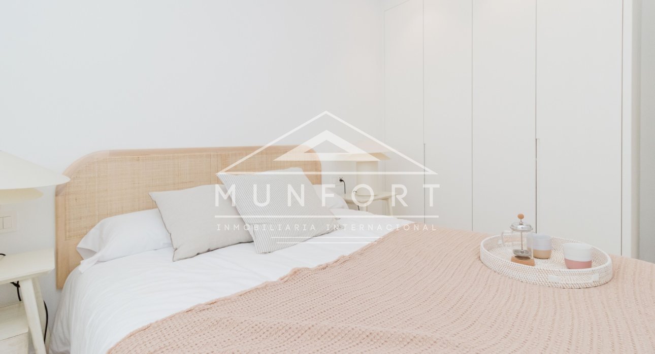 Resale - Bungalows -
Pilar de la Horadada