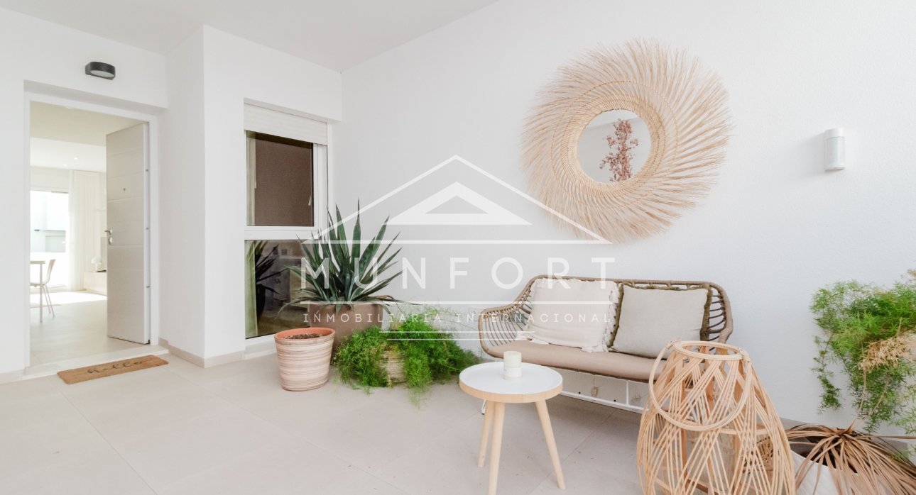 Resale - Bungalows -
Pilar de la Horadada