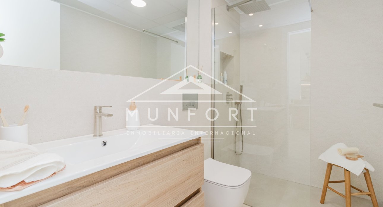 Resale - Bungalows -
Pilar de la Horadada