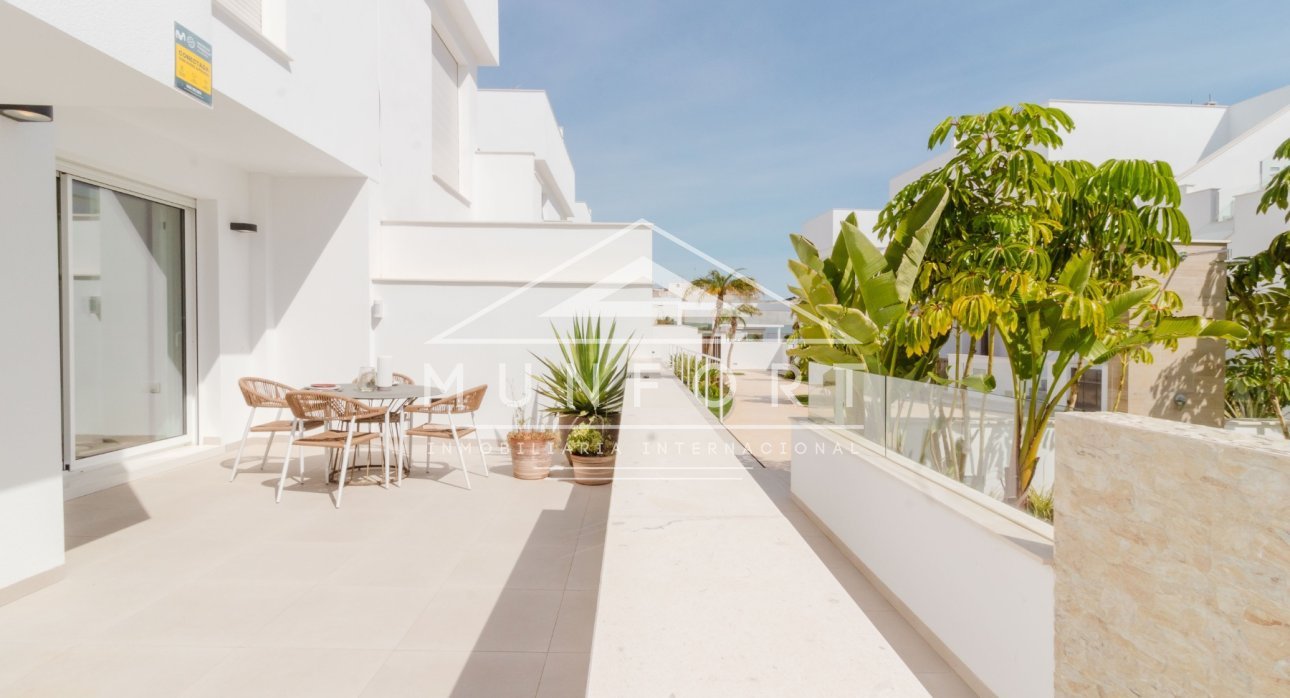 Resale - Bungalows -
Pilar de la Horadada