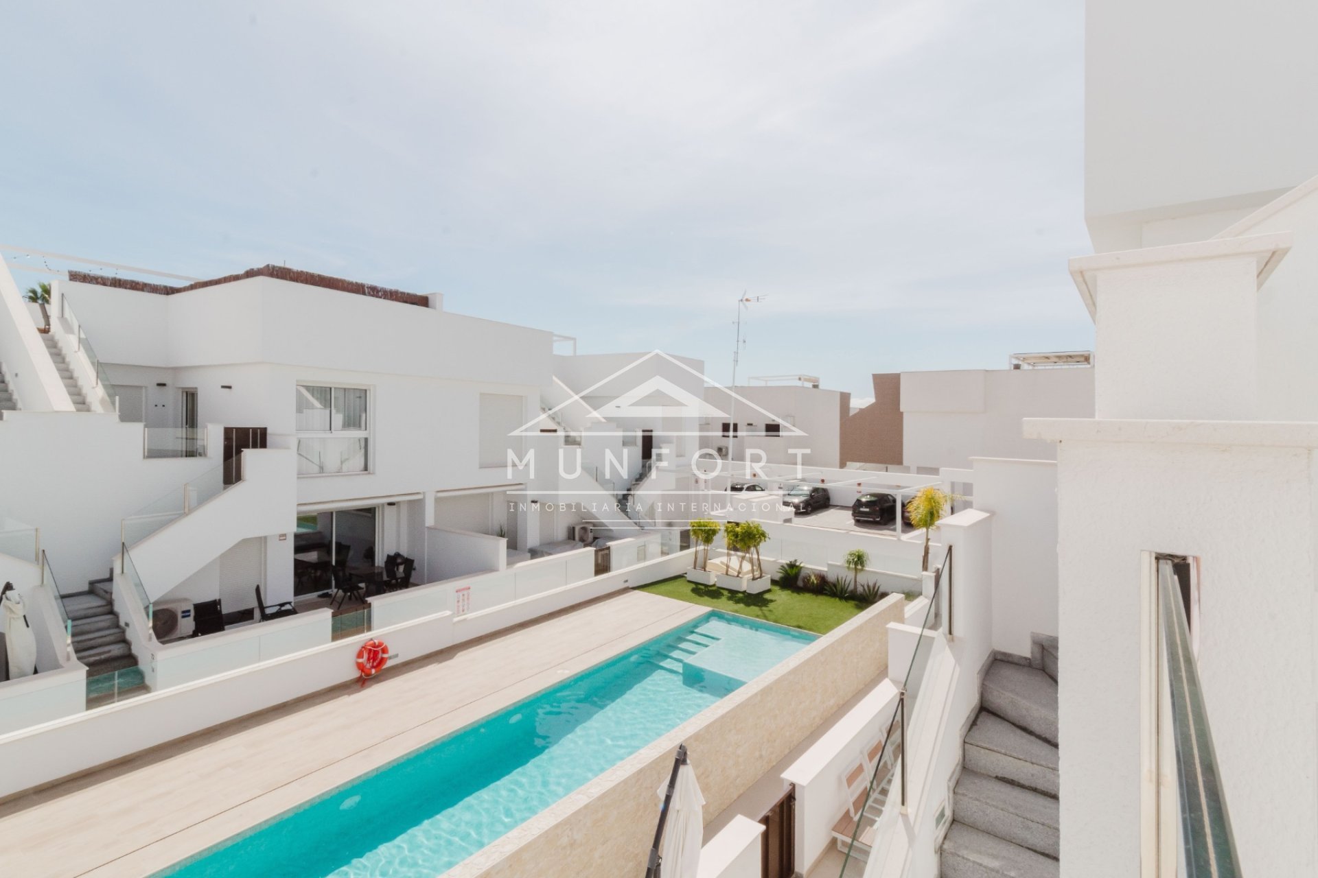 Resale - Bungalows -
Pilar de la Horadada