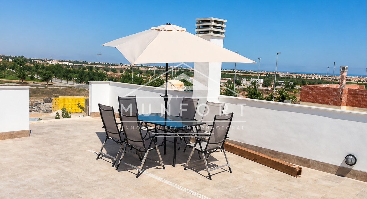 Resale - Bungalows -
Pilar de la Horadada