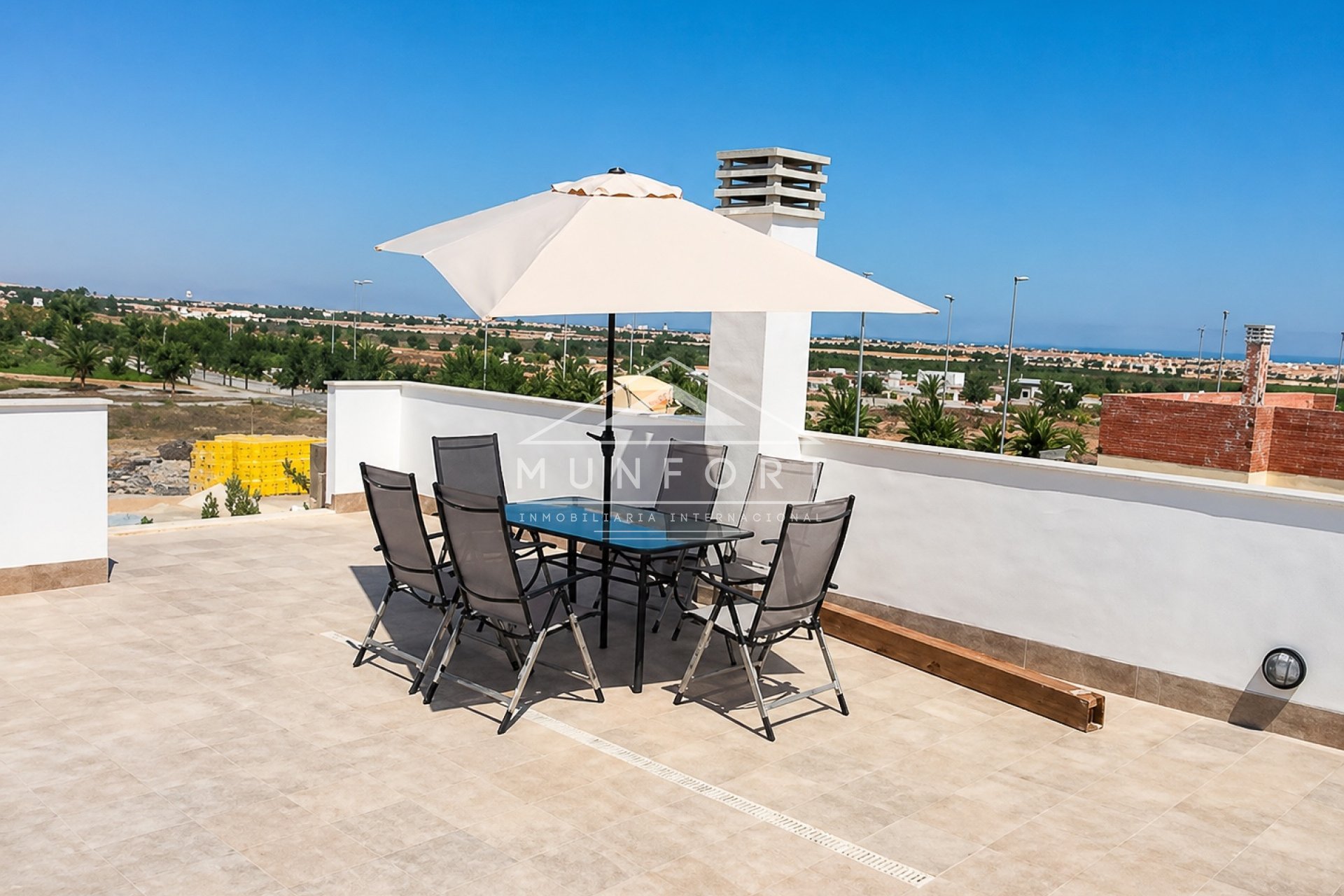 Resale - Bungalows -
Pilar de la Horadada