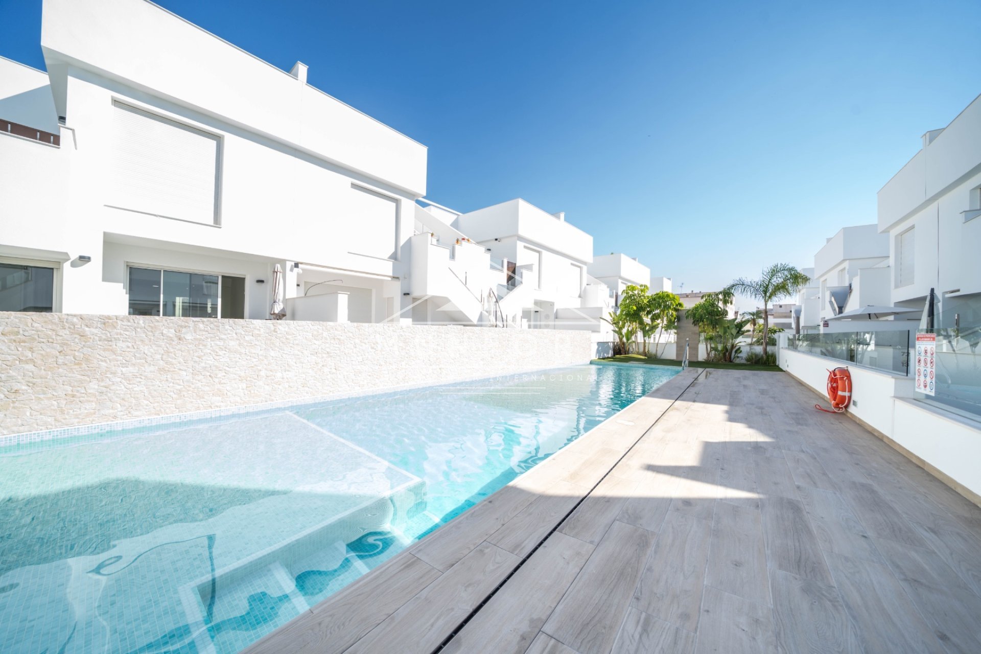 Resale - Bungalows -
Pilar de la Horadada