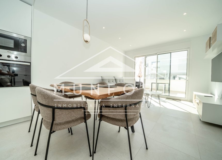 Resale - Bungalows -
Pilar de la Horadada