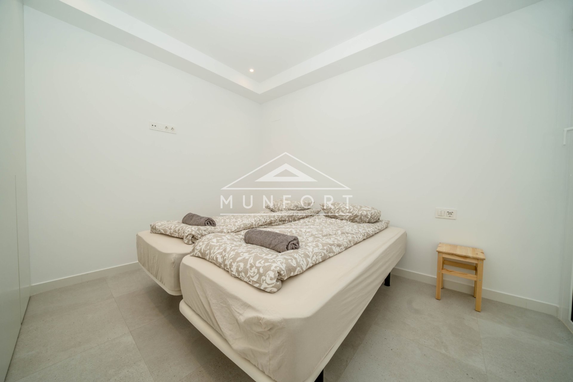 Resale - Bungalows -
Pilar de la Horadada