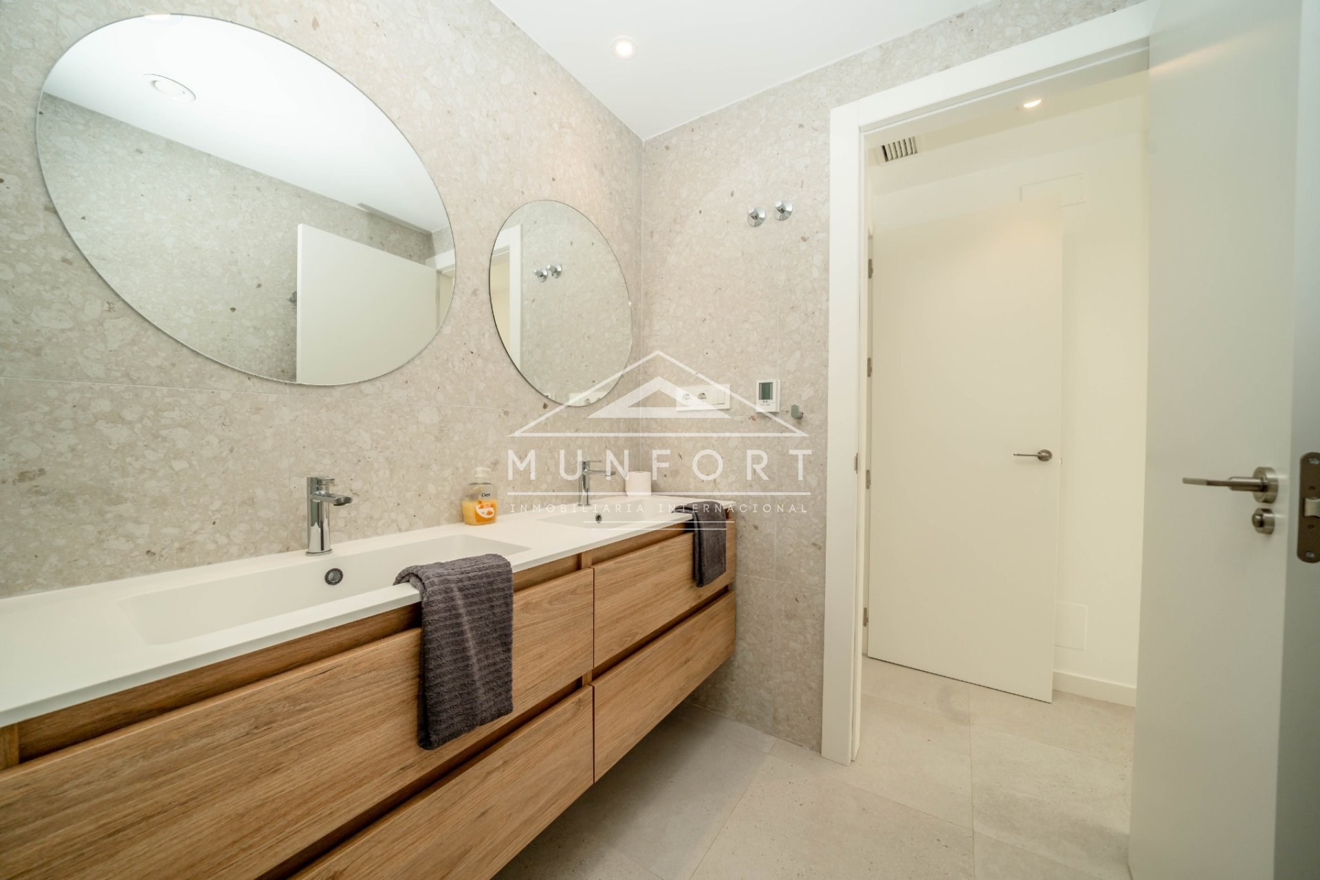 Resale - Bungalows -
Pilar de la Horadada