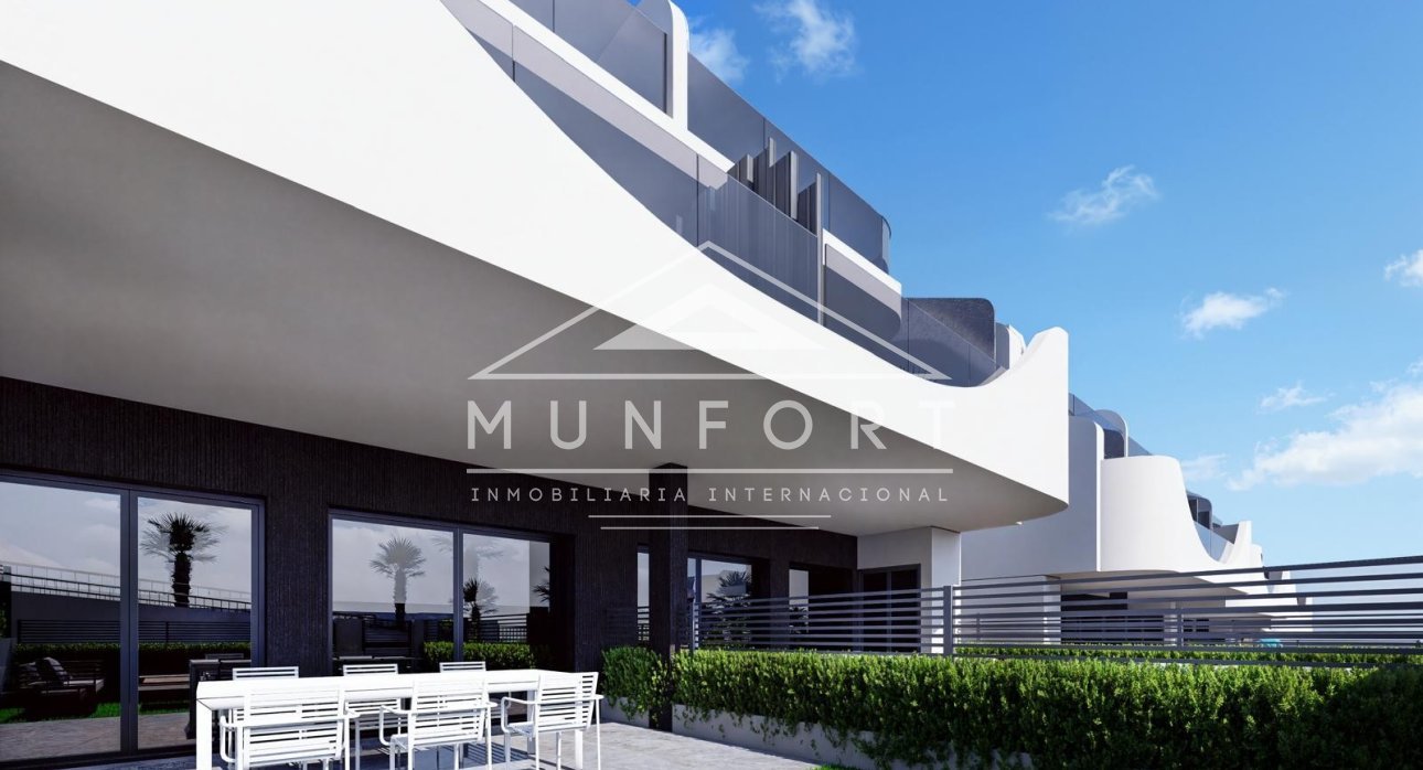 Resale - Bungalows -
San Miguel de Salinas - Ciudad de las Comunicaciones