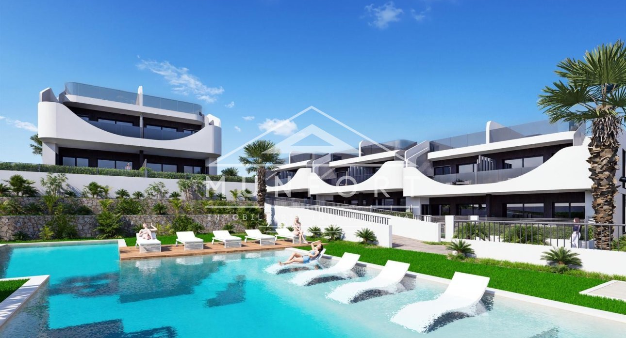 Resale - Bungalows -
San Miguel de Salinas - Ciudad de las Comunicaciones