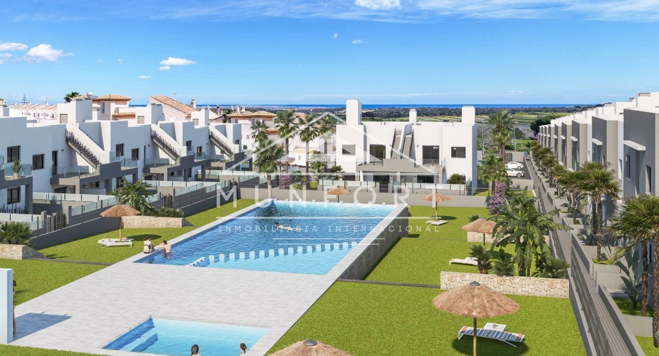 Resale - Bungalows -
San Miguel de Salinas