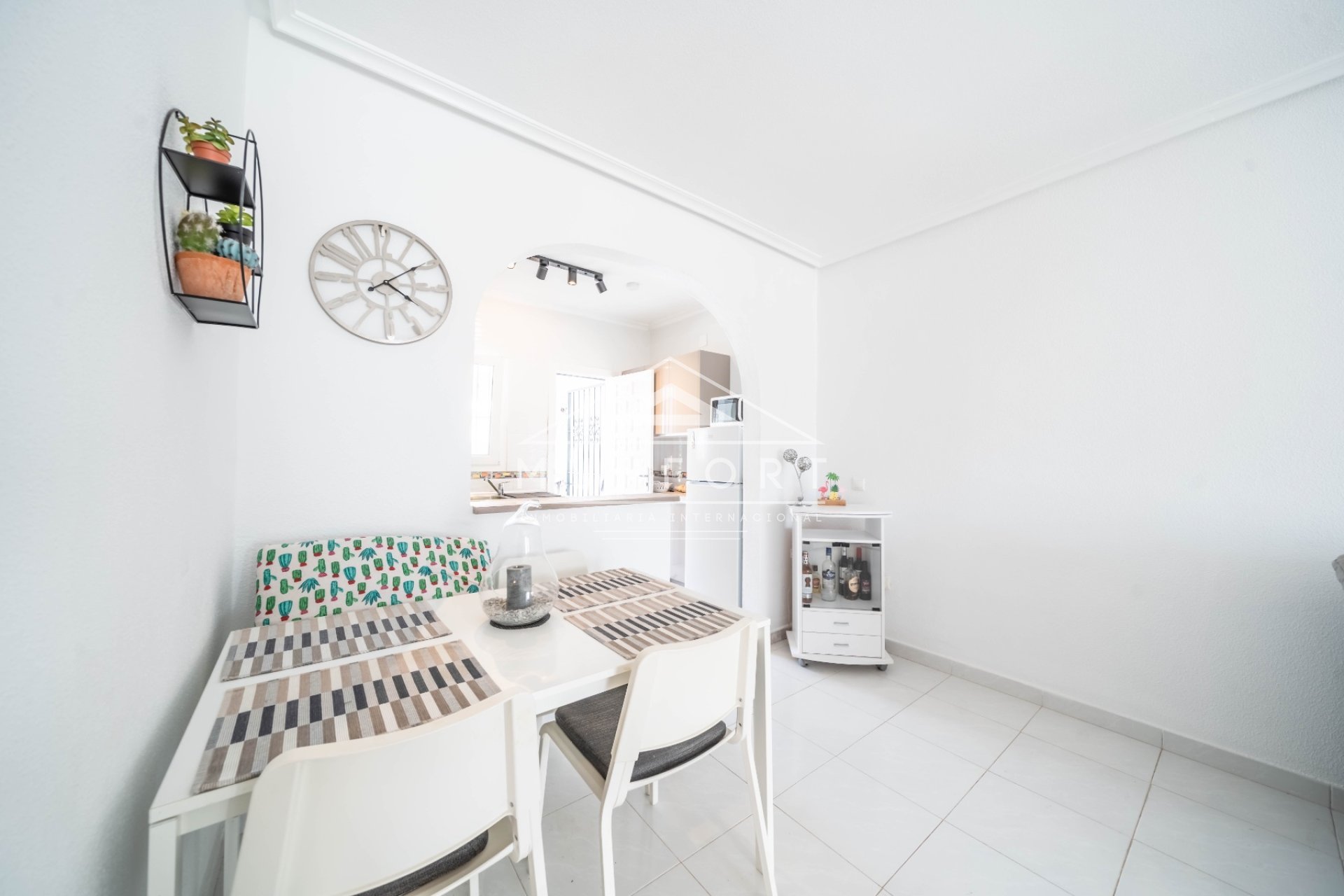 Resale - Bungalows -
Villamartin