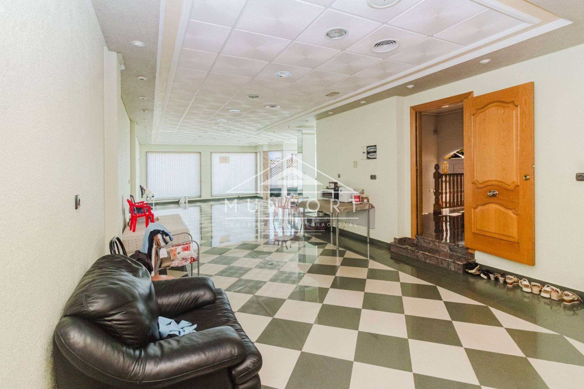 Resale - Commercial premises -
Alcázares, Los