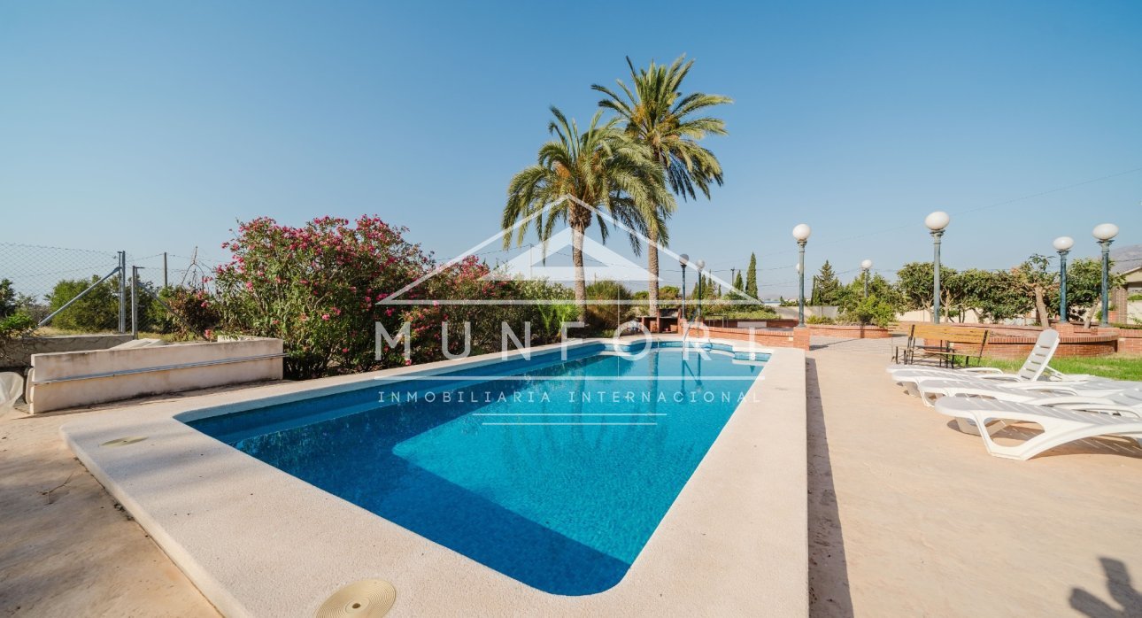 Resale - Commercial premises -
ALICANTE - Alicante