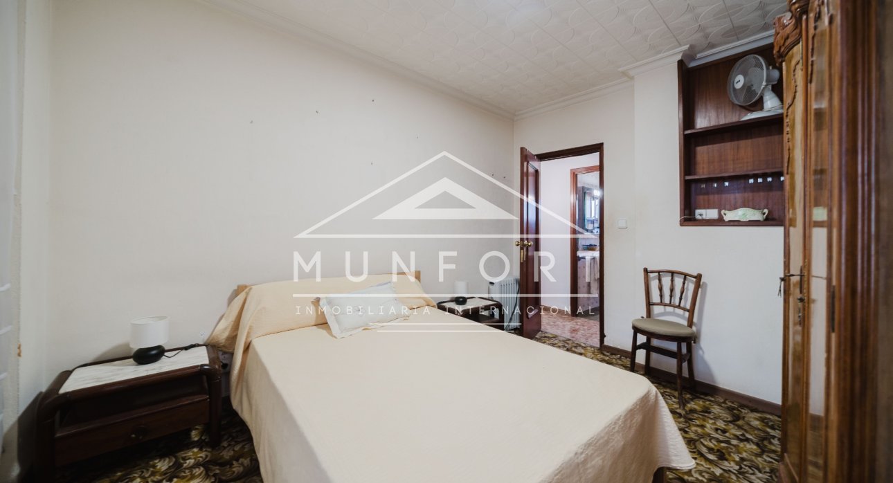 Resale - Commercial premises -
ALICANTE - Alicante