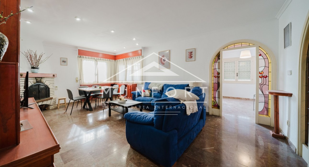 Resale - Commercial premises -
ALICANTE - Alicante