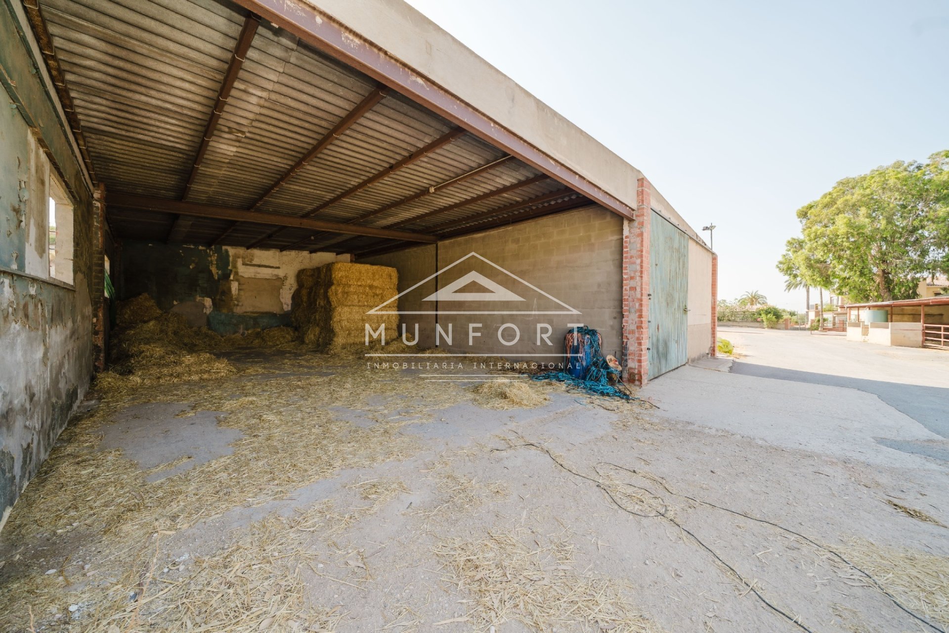 Resale - Commercial premises -
ALICANTE - Alicante