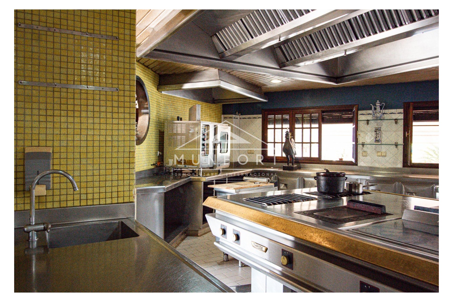 Resale - Commercial premises -
Orihuela Costa - Dehesa de Campoamor