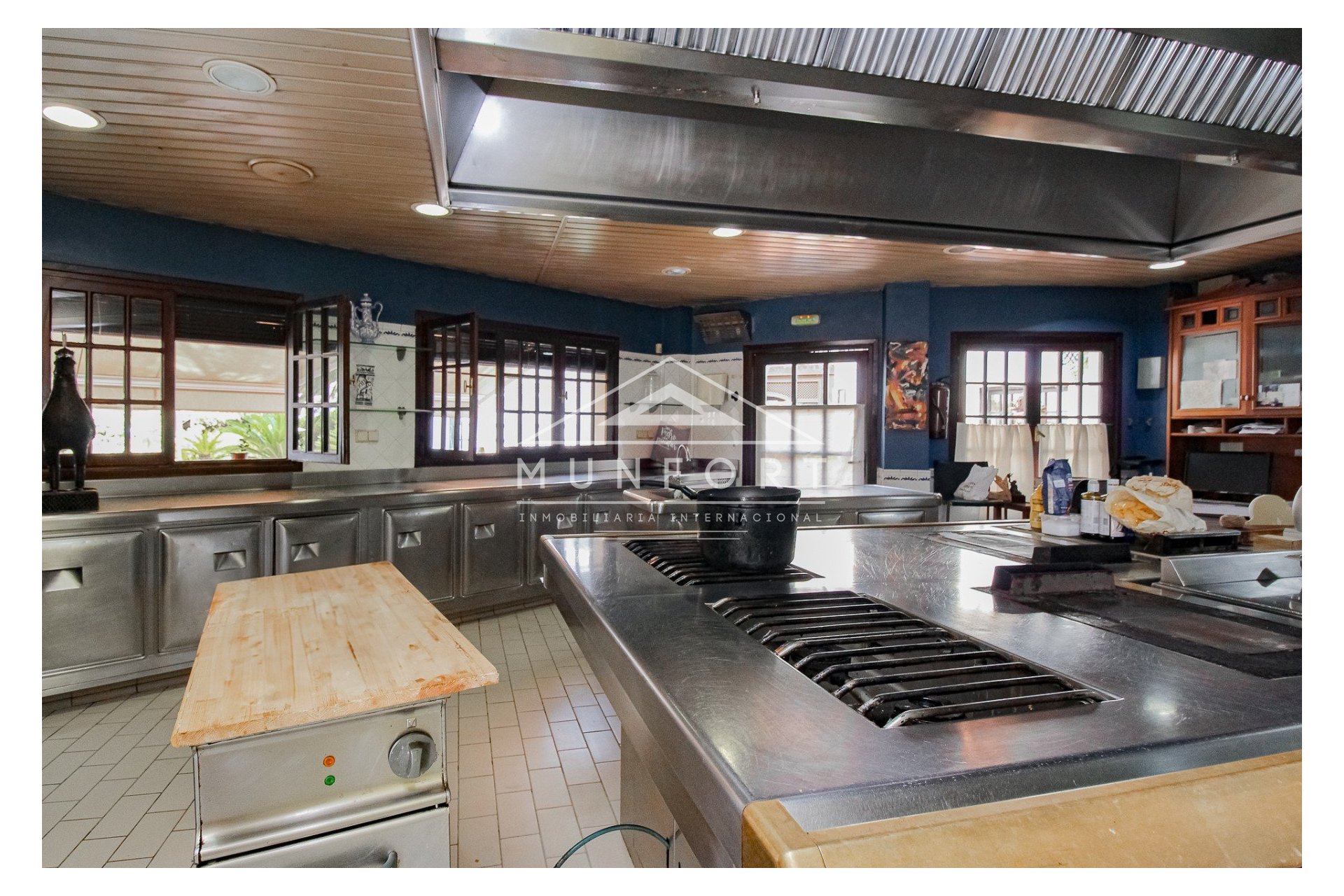 Resale - Commercial premises -
Orihuela Costa - Dehesa de Campoamor