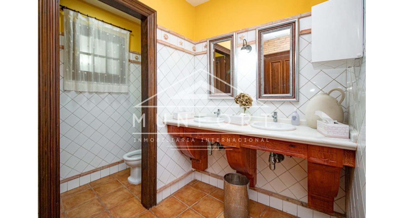 Resale - Commercial premises -
Orihuela Costa - Dehesa de Campoamor