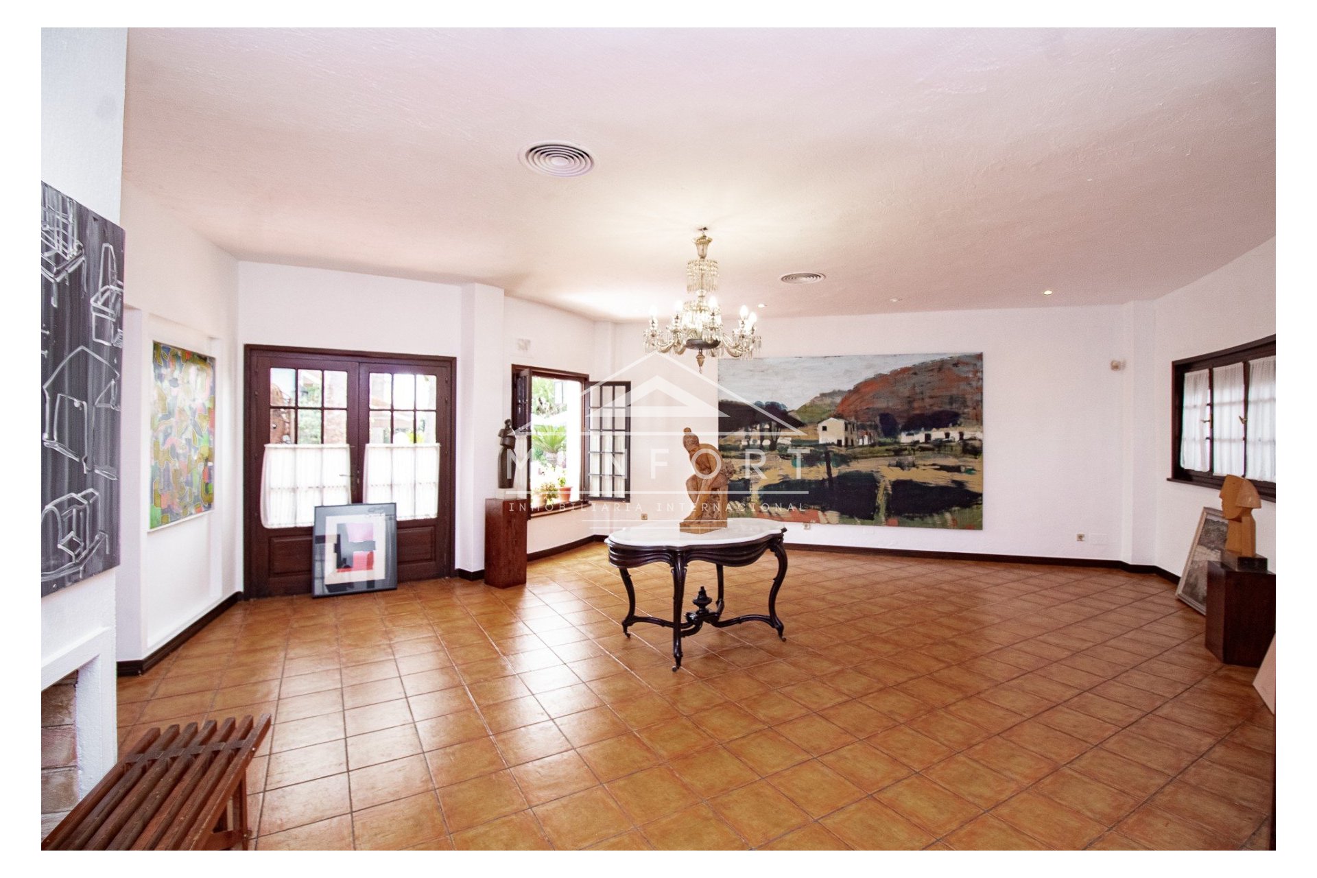 Resale - Commercial premises -
Orihuela Costa - Dehesa de Campoamor