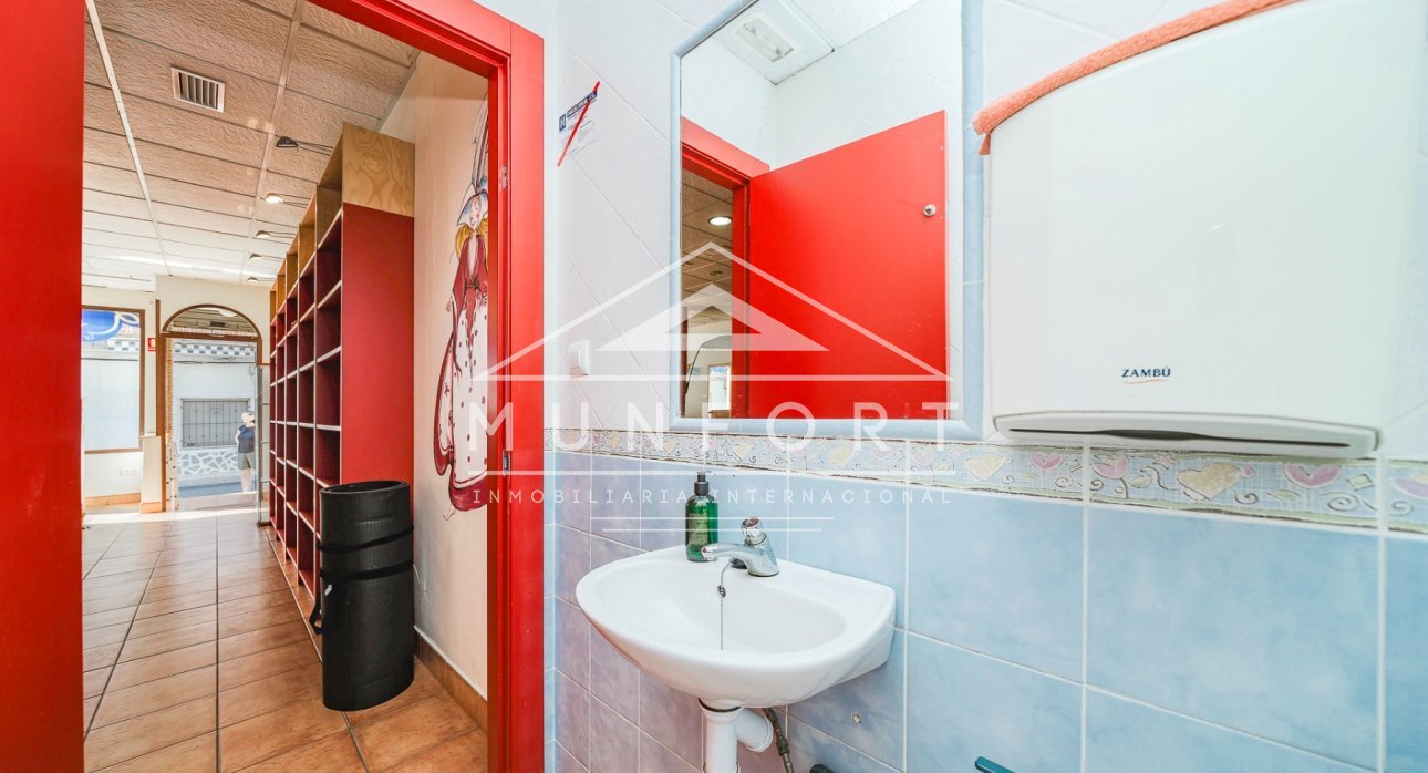 Resale - Commercial premises -
Pilar de la Horadada