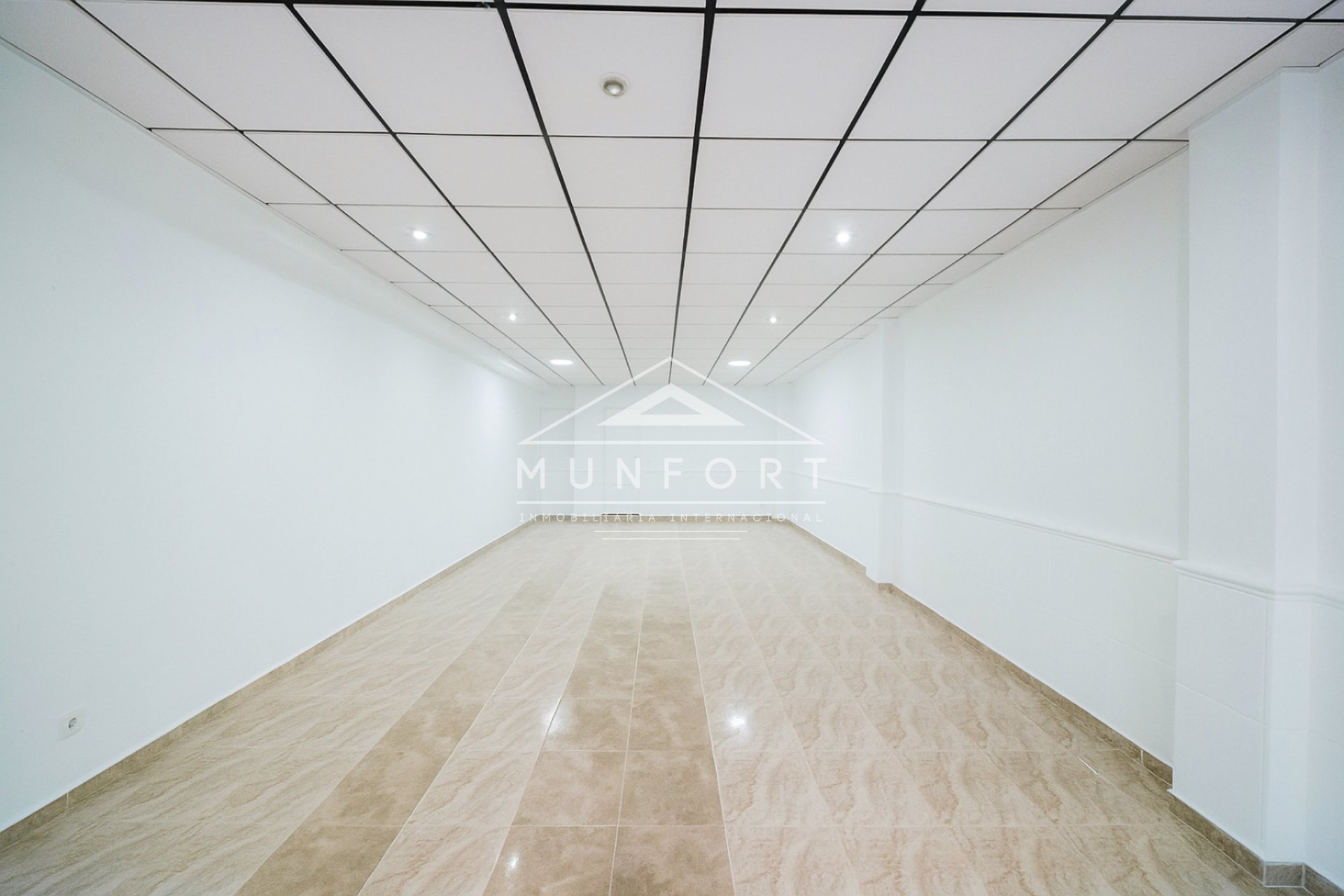 Resale - Commercial premises -
Pilar de la Horadada