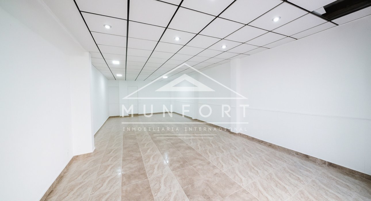 Resale - Commercial premises -
Pilar de la Horadada